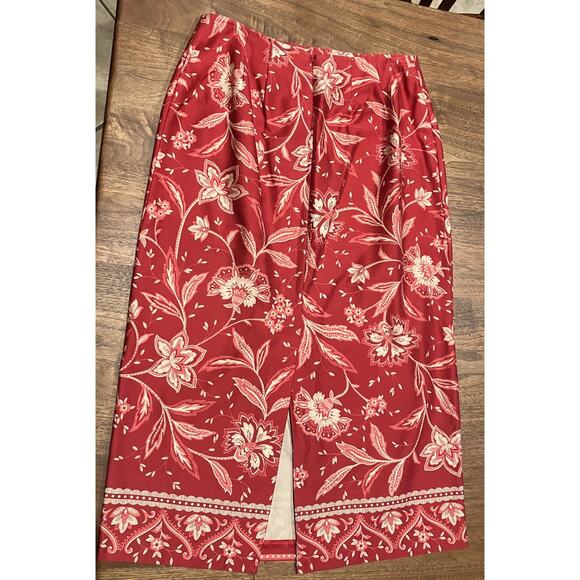 Talbots Petite 12 Red Floral Cotton Skirt Made in USA Lined Back Vent Chic Midi - Picture 2 of 10